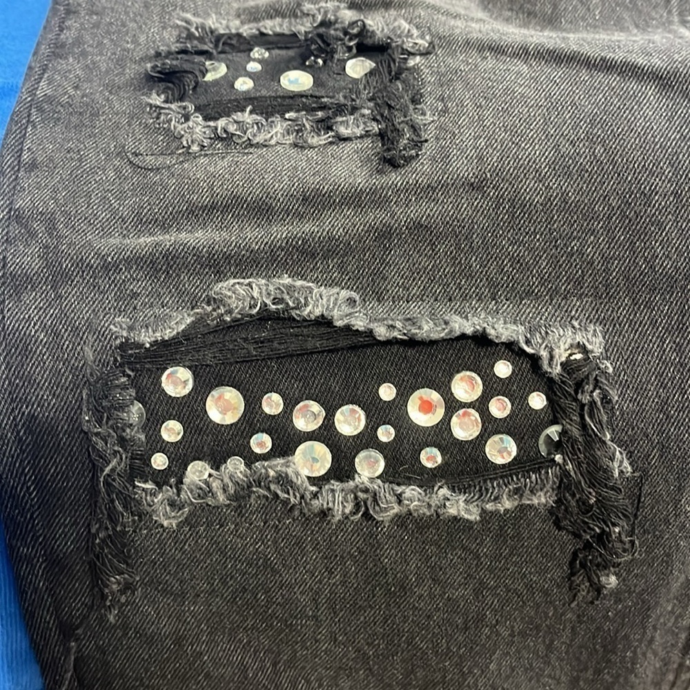⭐️ NWT- Banjara Black jeans with design- size 9/28 - Picture 7 of 12